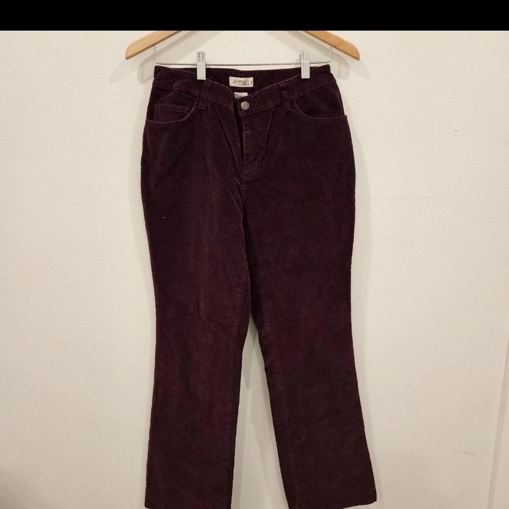 St. John's Bay Pants Women's Burgundy Corduroy Straight Leg Stretch Size 6